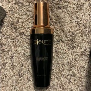 Moisturizer